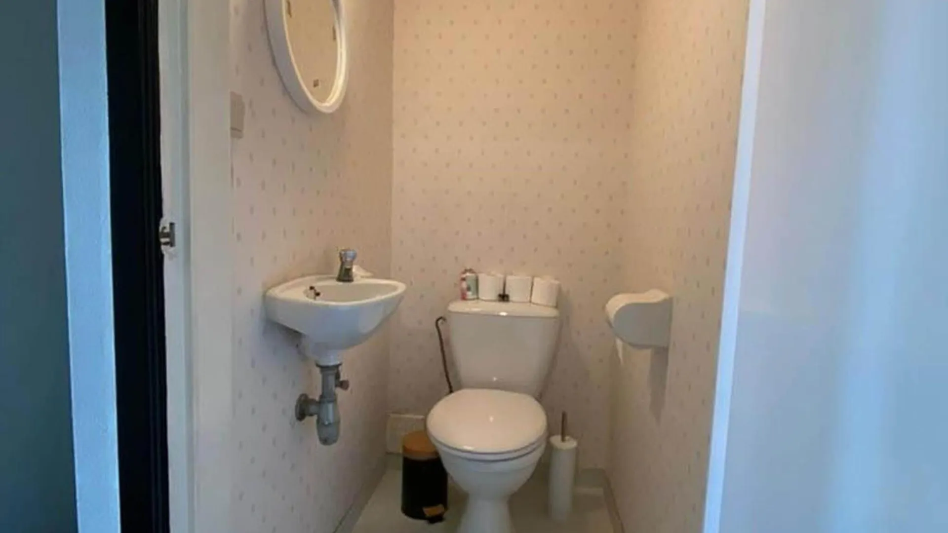 Spacious House In The Historic Center Of Брюгге Дом отдыха
